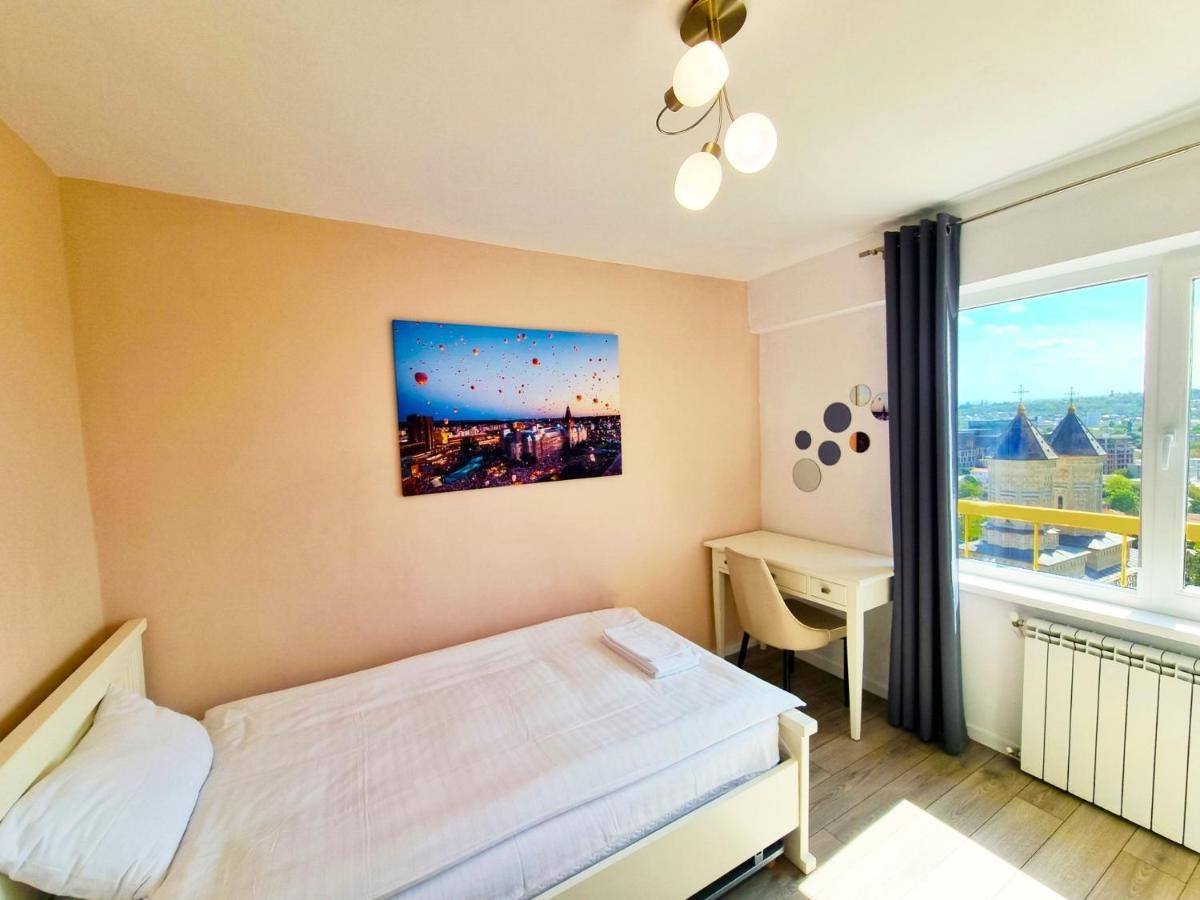 Inima Iasului - Central View Apartment Iasi Buitenkant foto